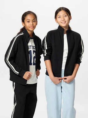 UNIQLO Sweatshirt | Half-Zip | Pike and Rose UNIQLO Sweatshirt | Half-Zip | Pike and Rose