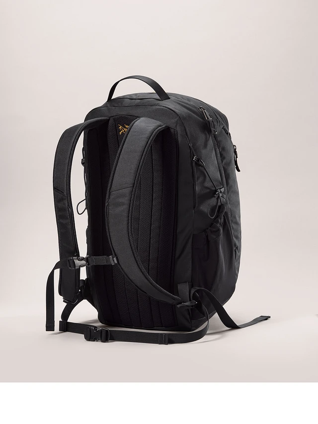Arc'teryx Mantis 16 Backpack | Coquitlam Centre
