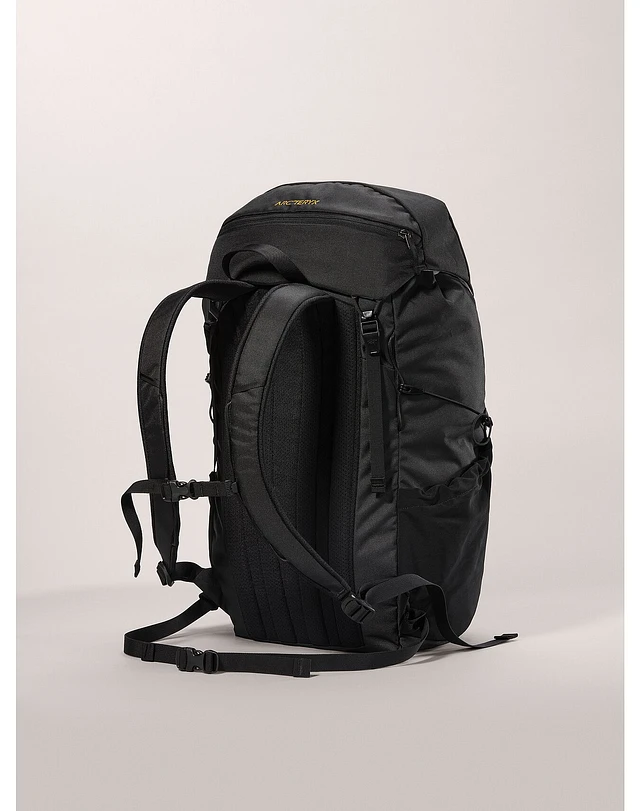 ARC'TERYX Mantis 30 Backpack ブラック ARC'TERYX アークテリクス バッグ メンズ レディース バック