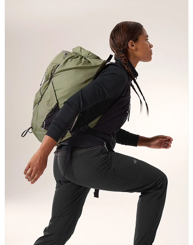 Arc'teryx Aerios 35 Backpack | Yorkdale Mall Arc'teryx Aerios 35 Backpack | Yorkdale Mall