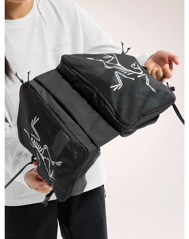 Arc'teryx Index Gear Organizer at Coquitlam Centre in