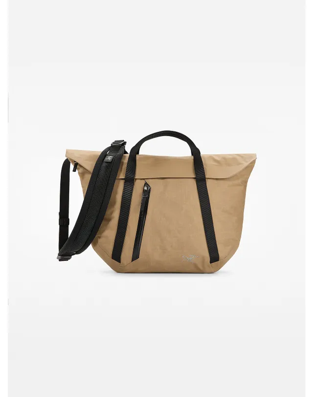 Arc'teryx Granville Shoulder Bag | Mall of America®