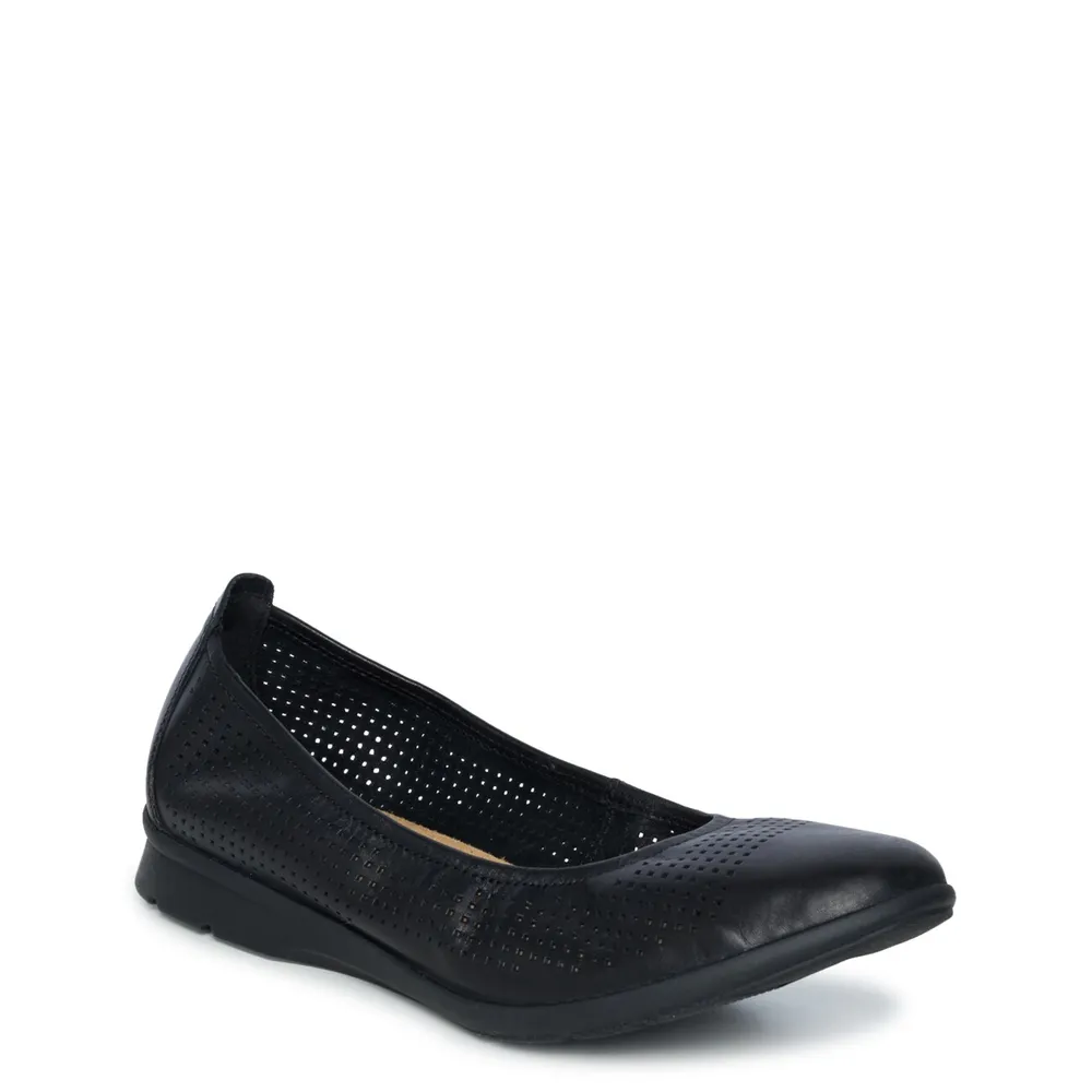 Wide width ballet on sale flats