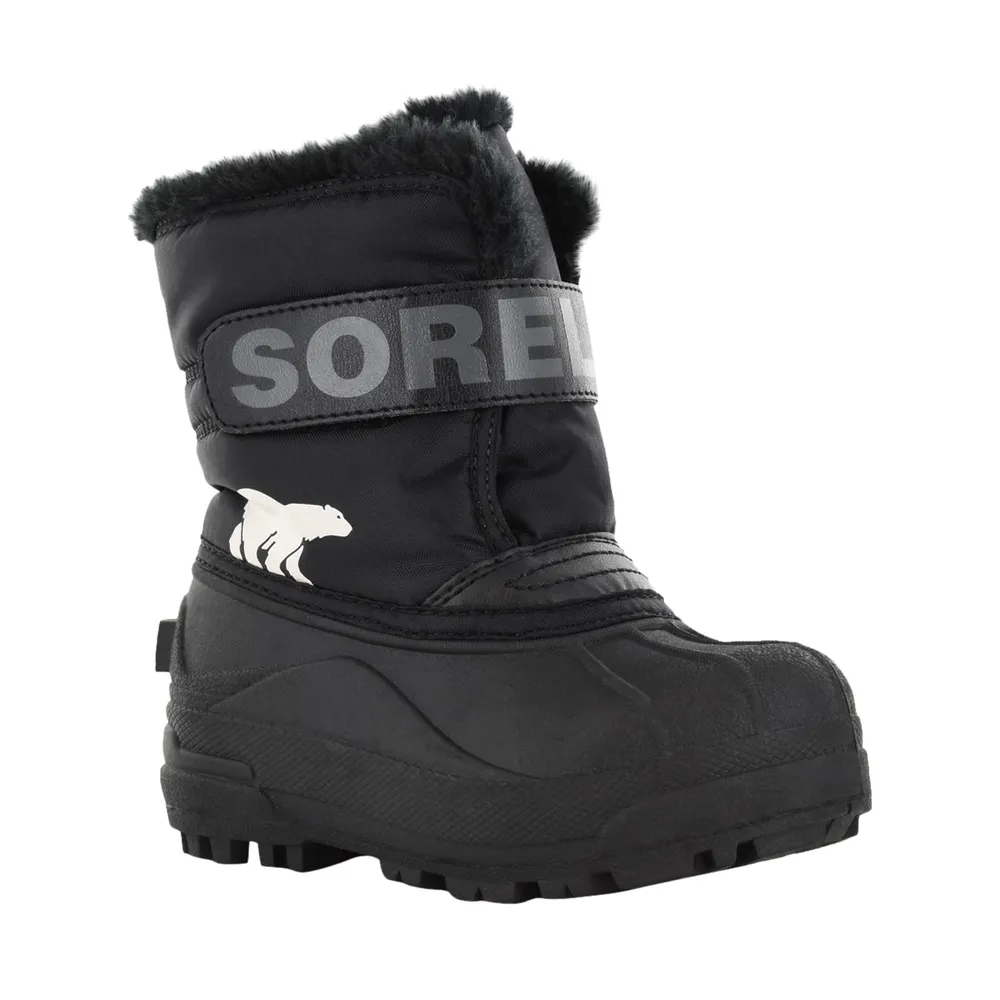 Boys black snow clearance boots