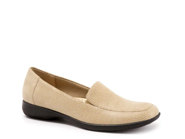 Trotters jenn hot sale loafer