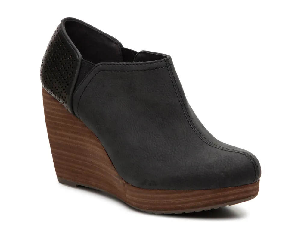 Women's harlow shop wedge bootie