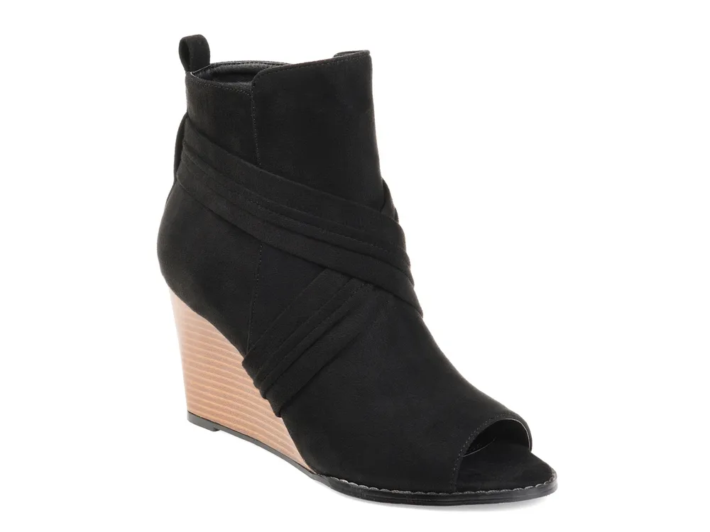 Dsw black hotsell wedge boots