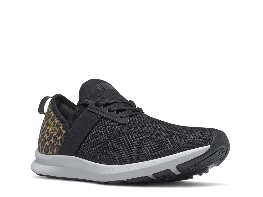 Women's clearance nergize sneaker