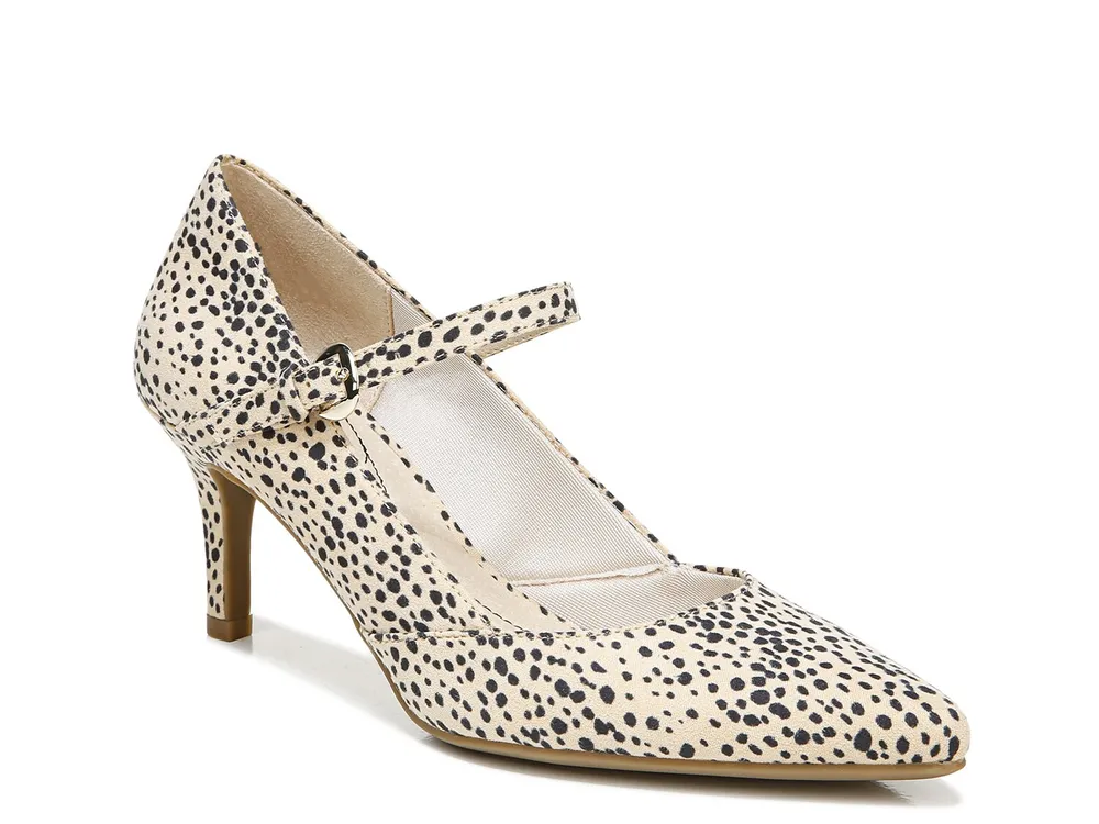 Leopard print heels on sale dsw