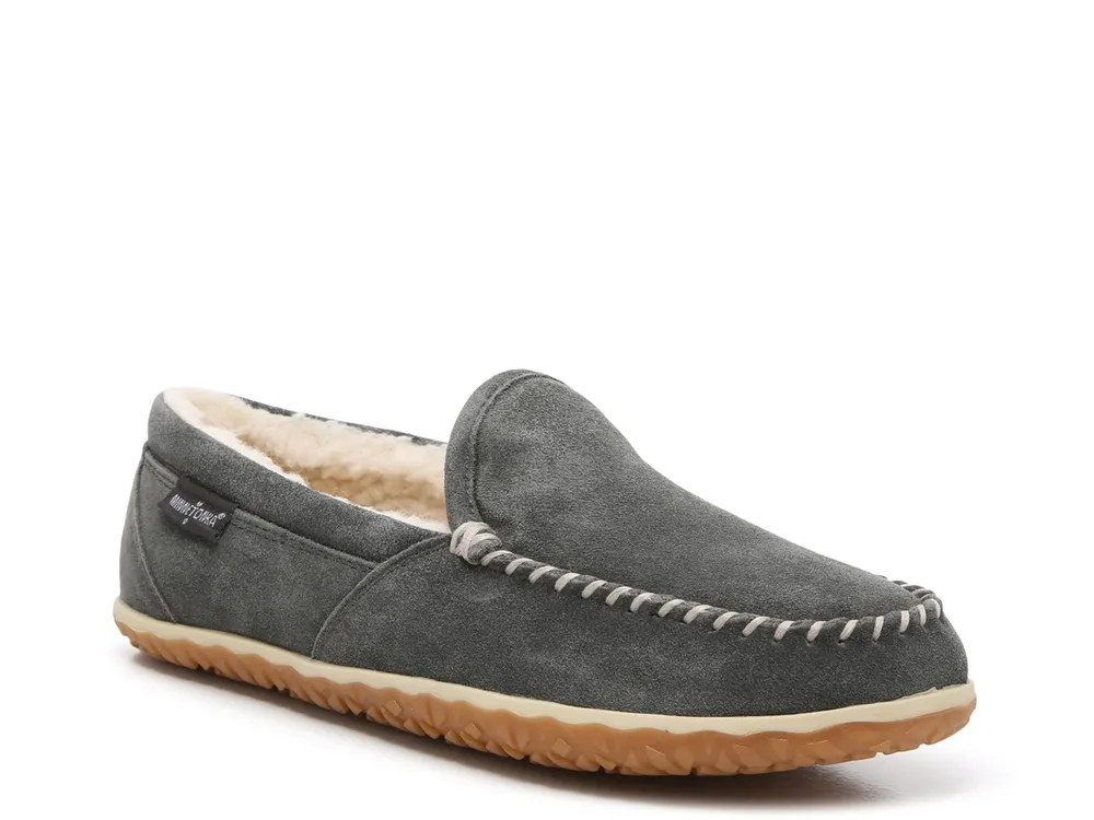 Dsw deals ugg moccasins