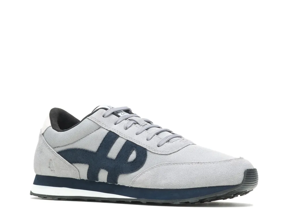 Hush puppies outlet tennis shoes