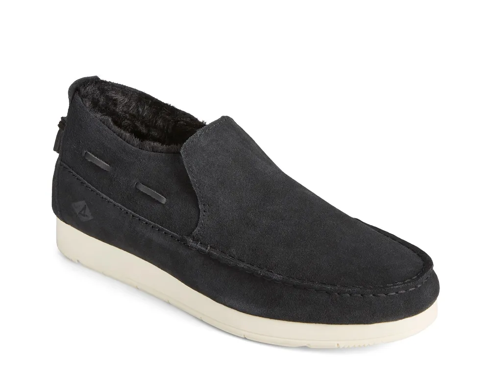 Dsw skechers shop boat shoes