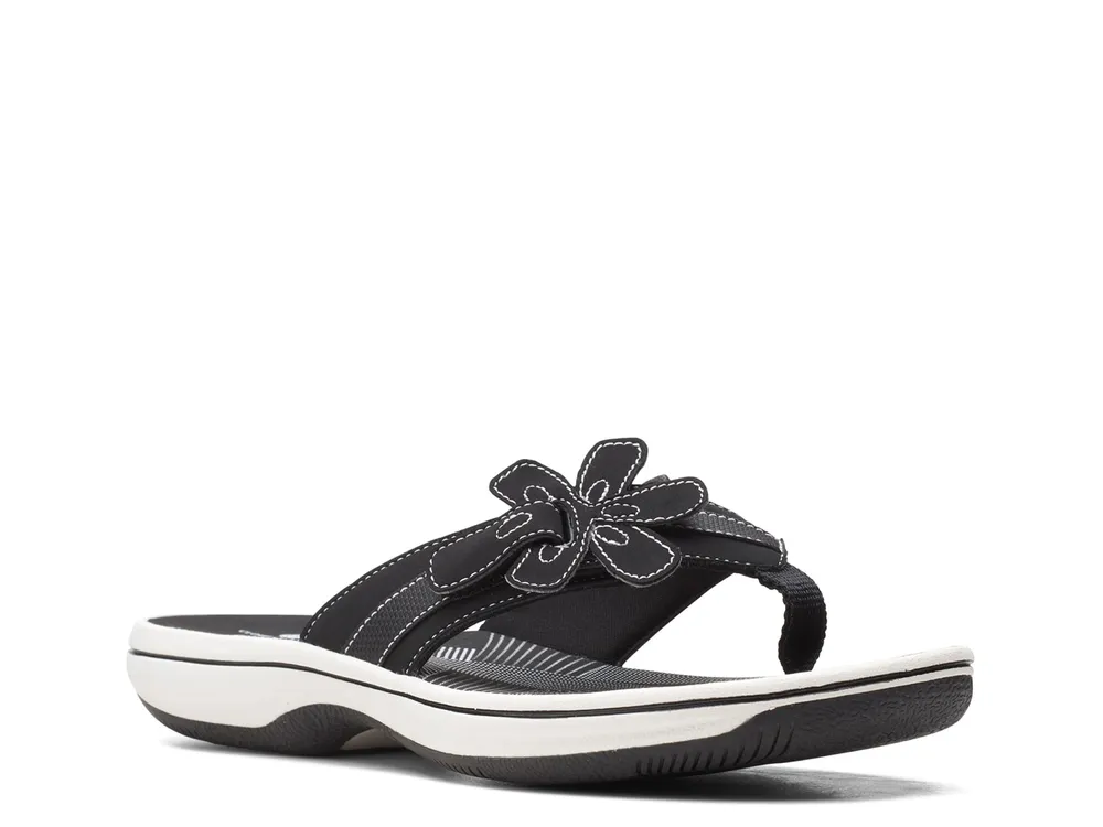 Clarks flip flops on sale dsw