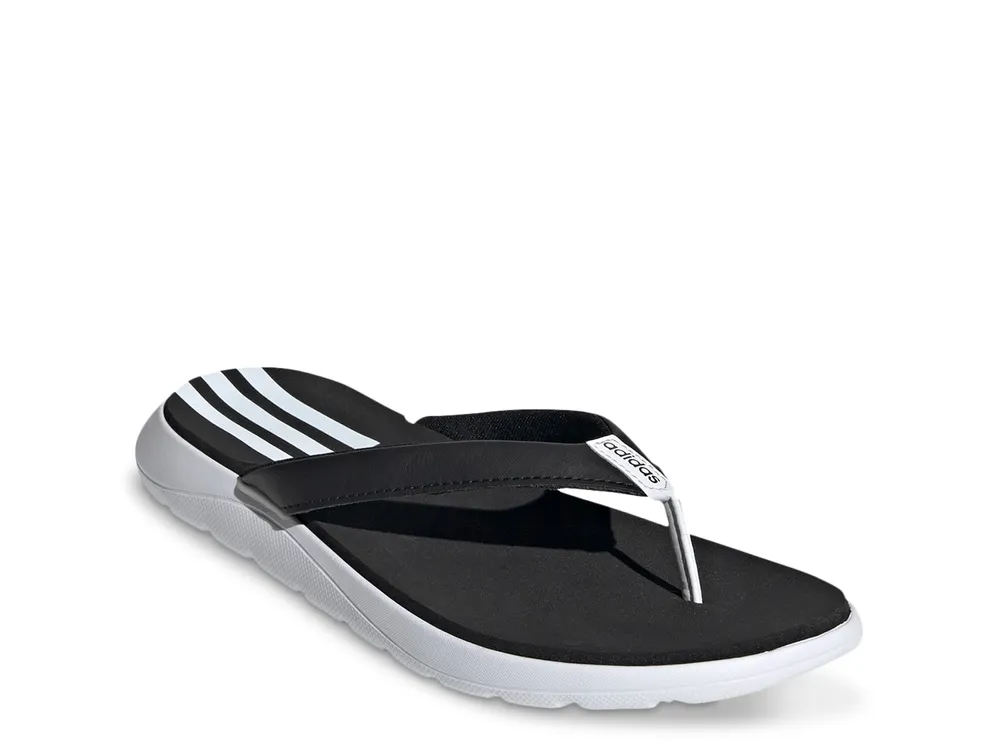 Dsw black 2025 flip flops