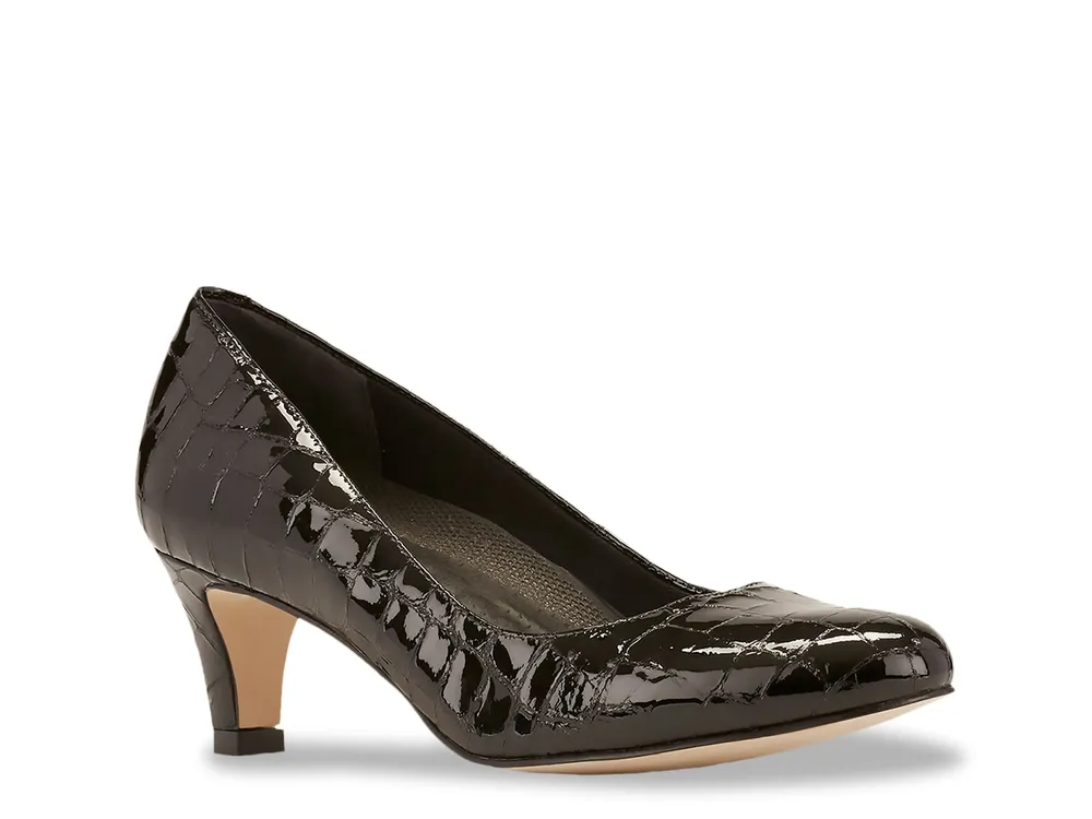 Dsw hot sale black pump