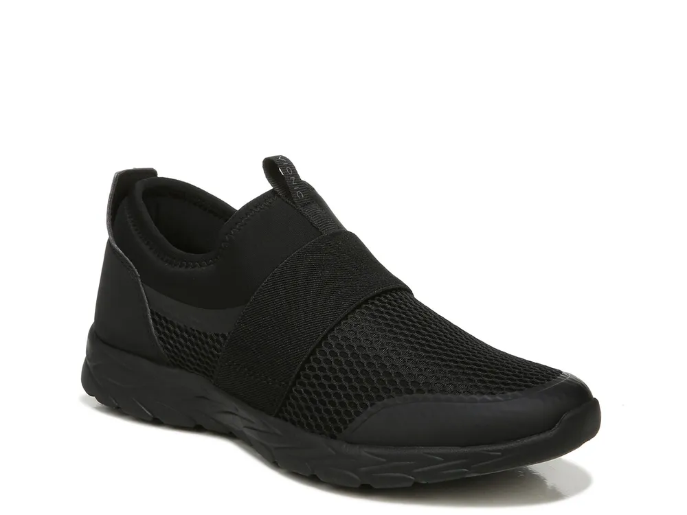 Vionic cambridge slip on sale on