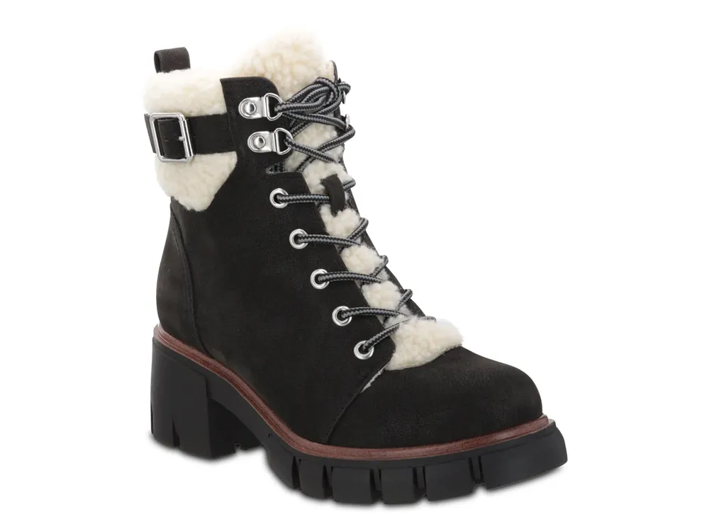 Mia hotsell boots dsw