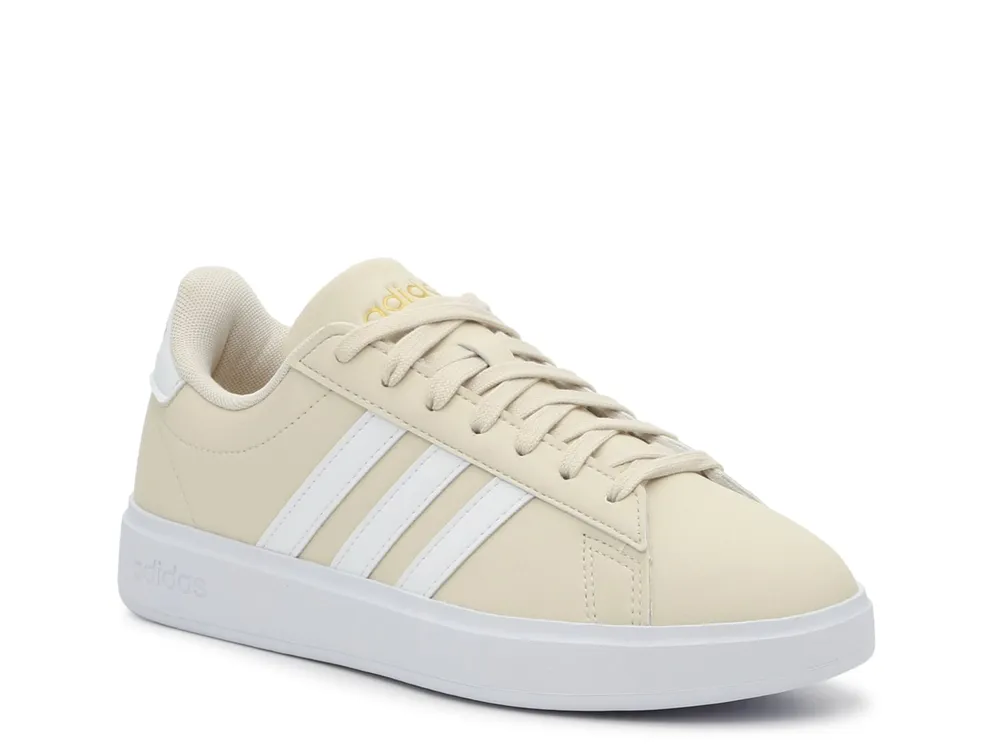 Dsw adidas clearance womens