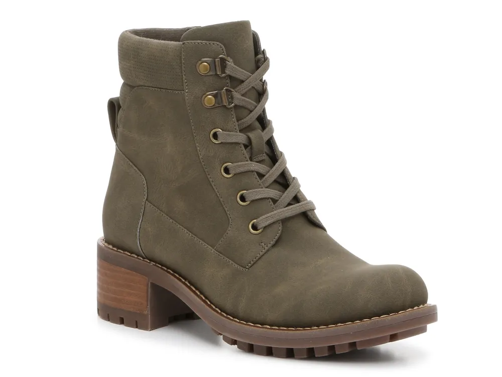 Crown vintage 2024 olive boot