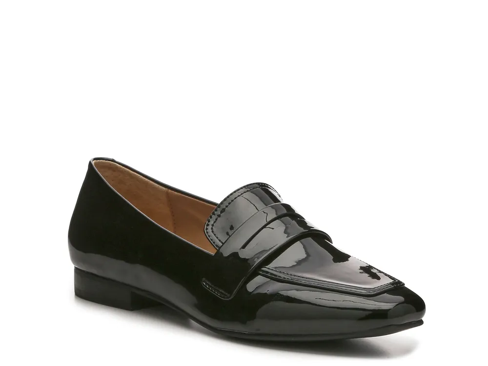 Loafers for hot sale women dsw