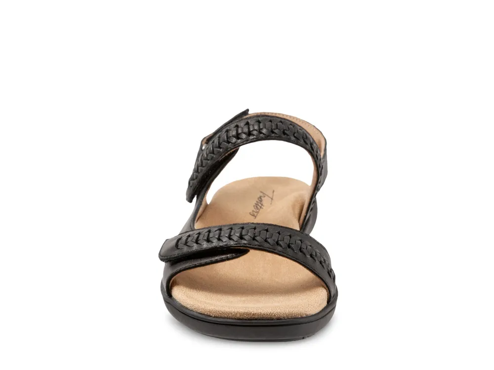 Trotters Romi Sandal | Mall of America®