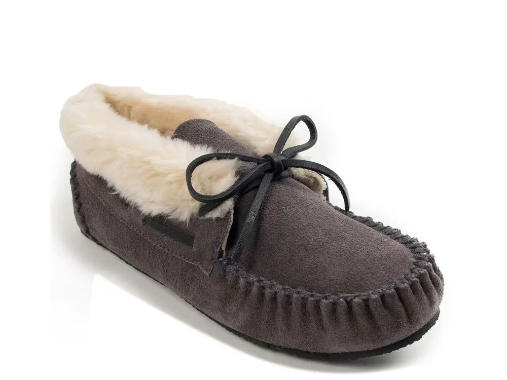 Dsw ugg moccasins deals