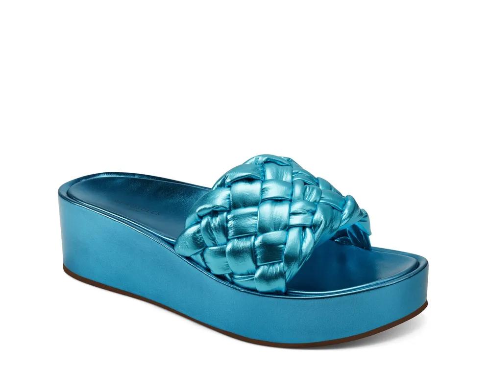 Aerosoles sapphire wedge discount sandal