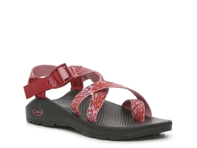 Places that sell chacos near me hot sale