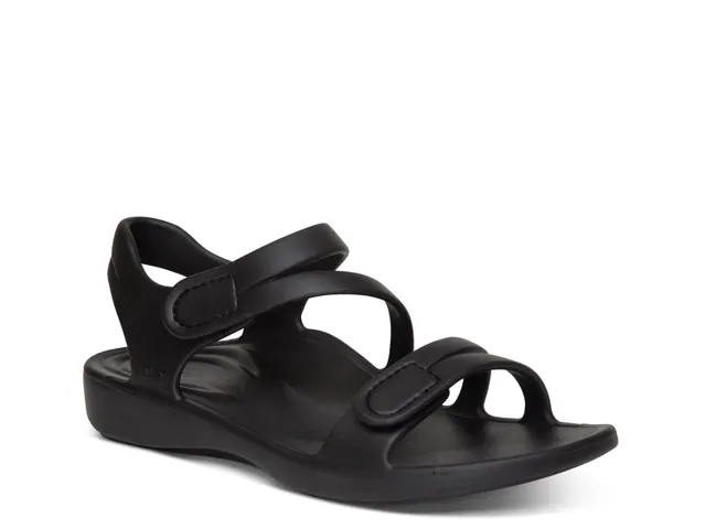 Dsw nike shop tanjun sandals