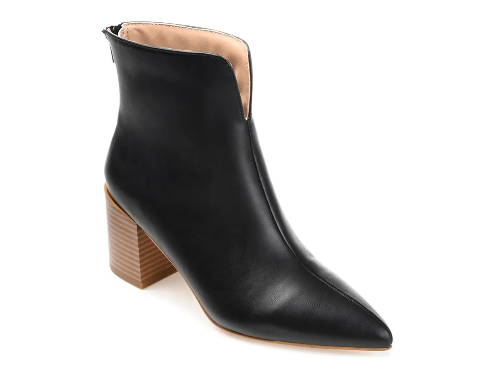 Dsw pointed hot sale toe booties