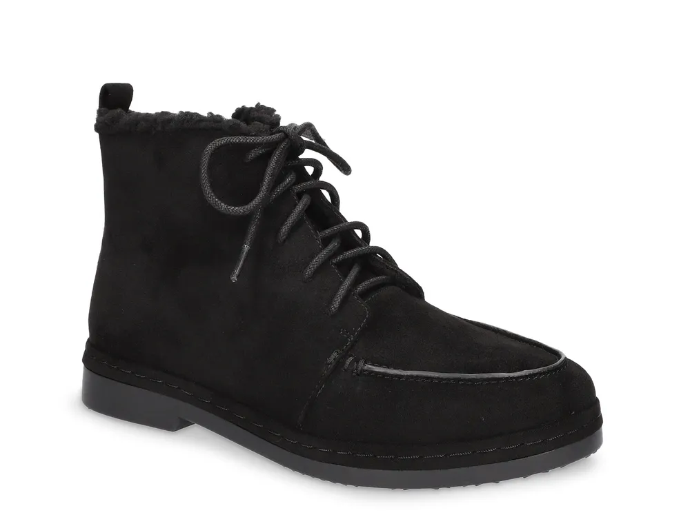 Dsw hotsell black uggs