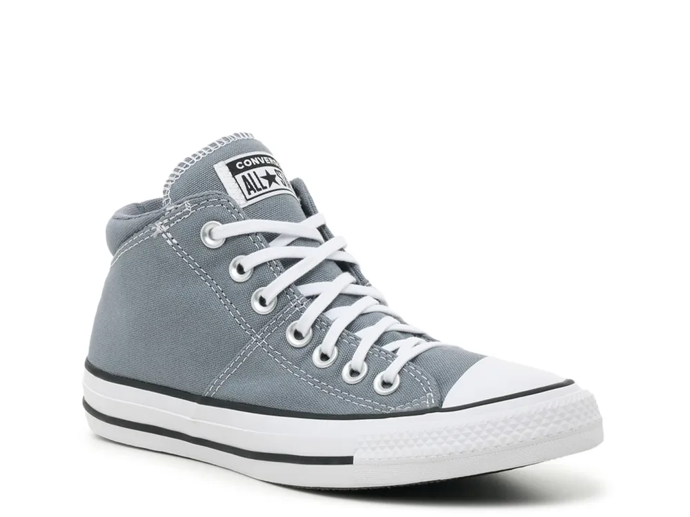 Chucks 2025 mid high