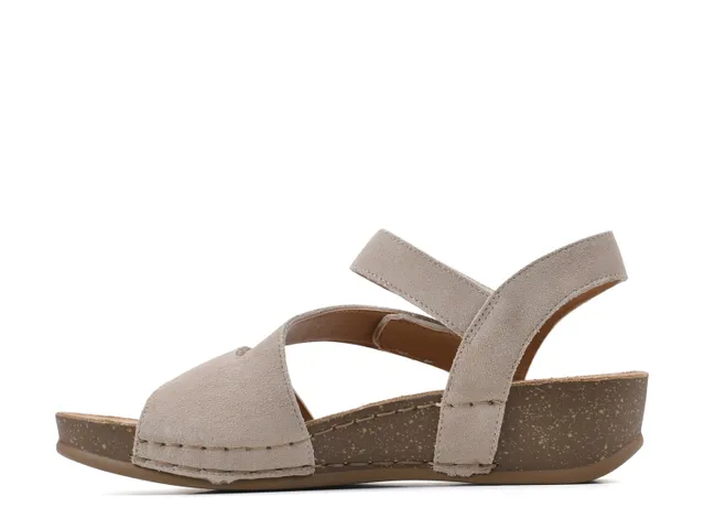 White mountain store haines wedge sandal