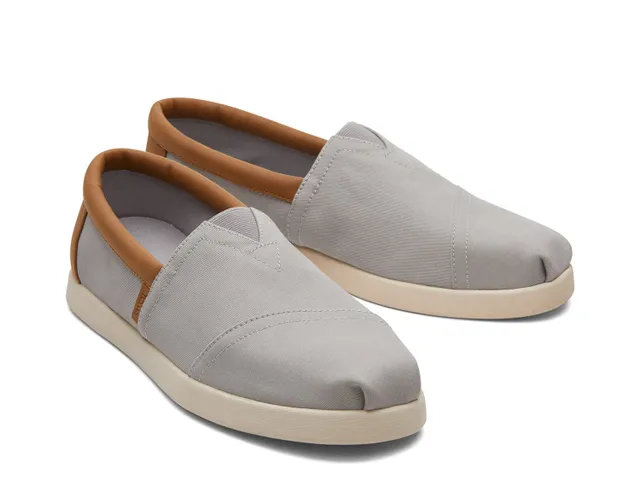 Dsw toms shop avalon