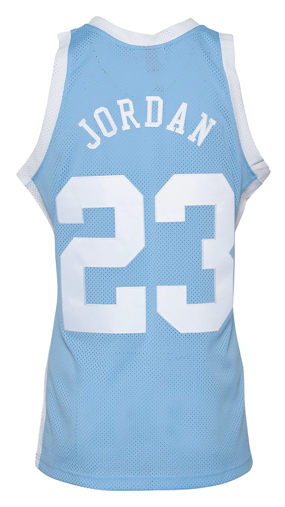 Michael jordan authentic north hotsell carolina jersey