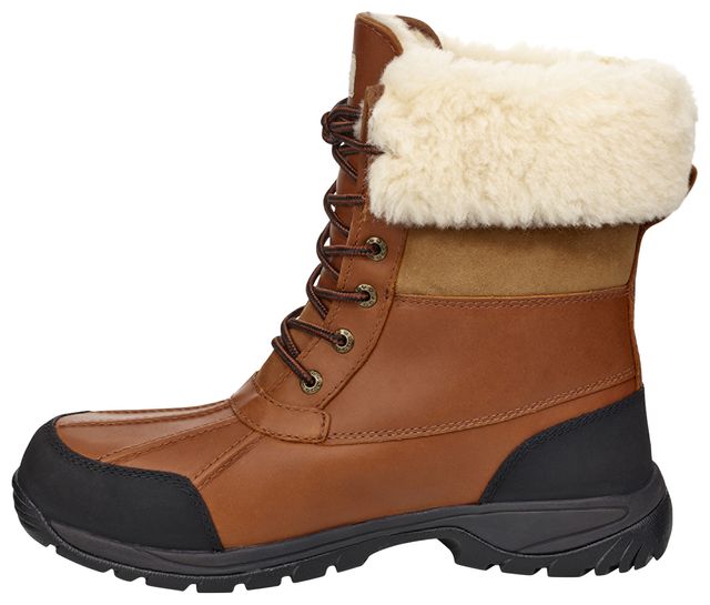 ugg butte boots on feet