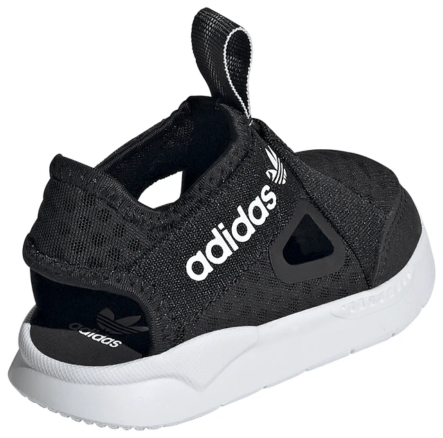 Footlocker 2025 kids sandals