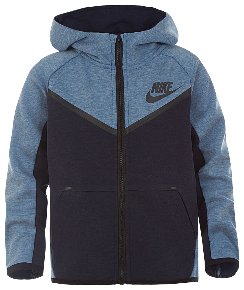 nike tech fleece footlocker