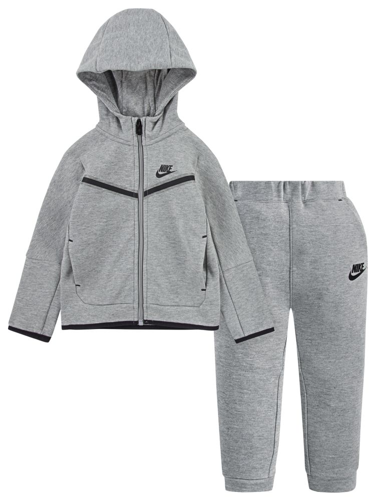 nike tech sets