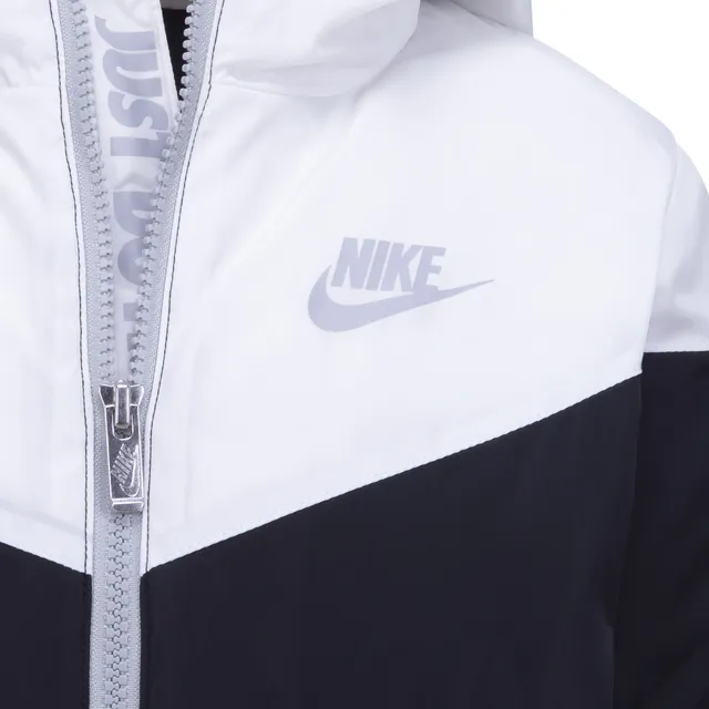 Nike windrunner sale footlocker