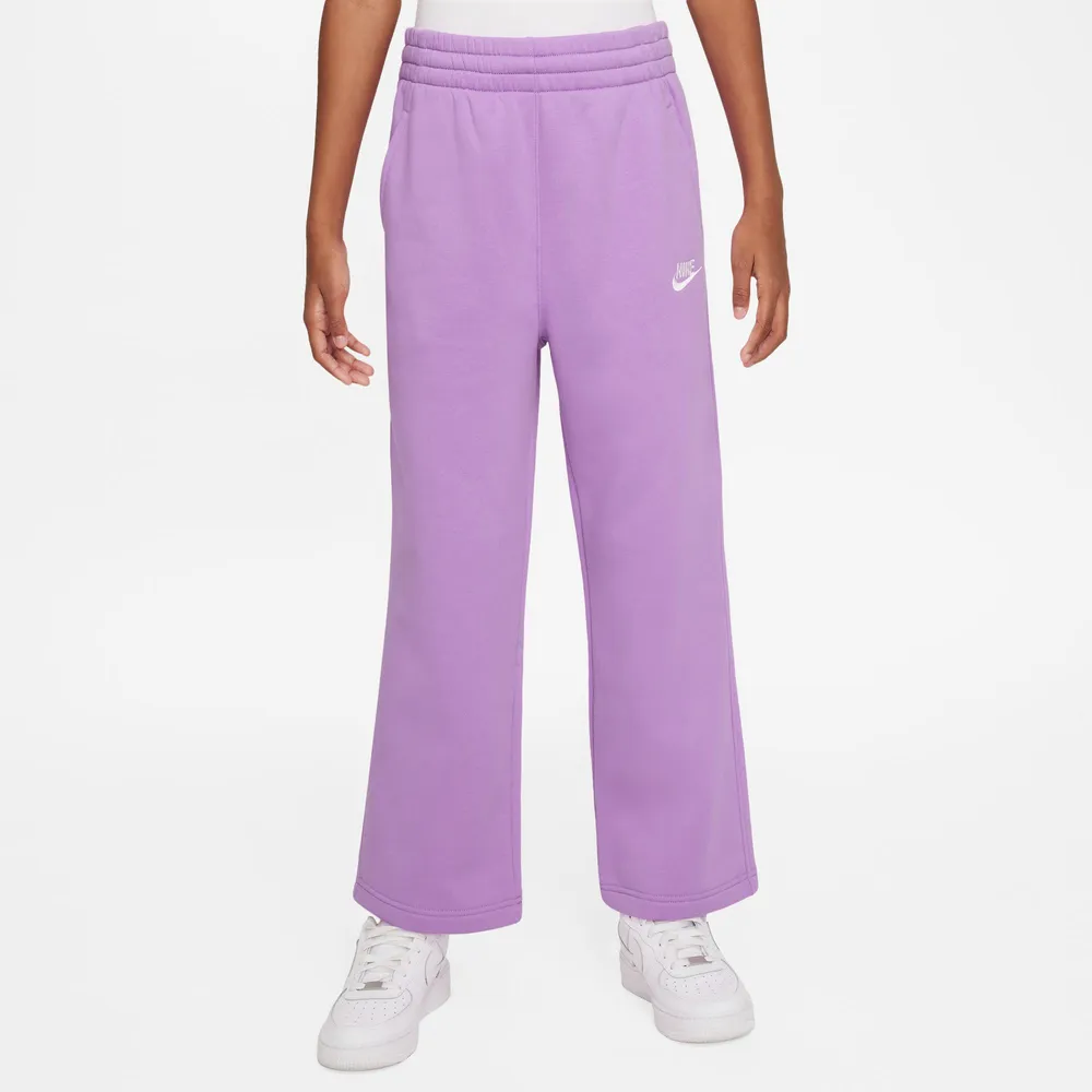 Nike sale sweatpants footlocker