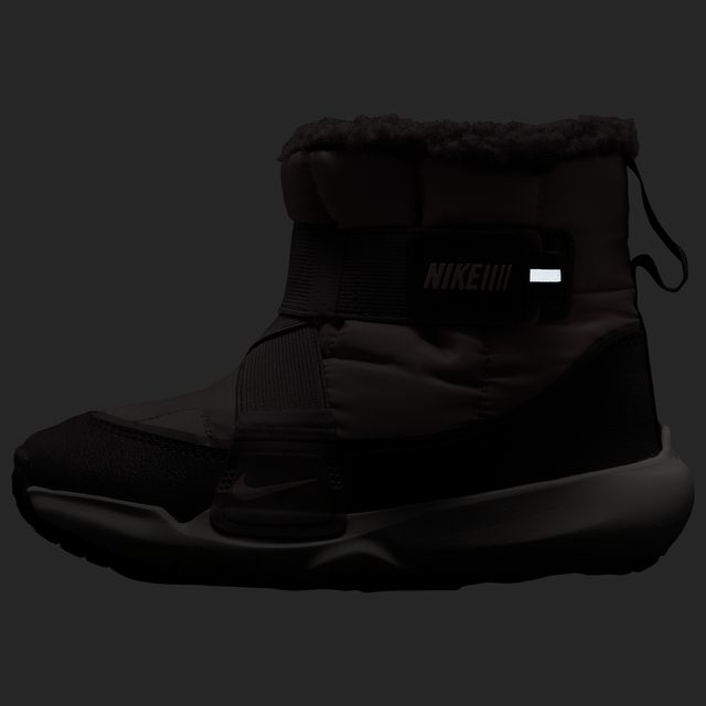 Nike winter sales boots womens