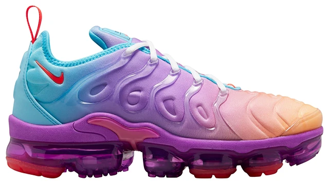 Nike vapormax shop plus womens footlocker