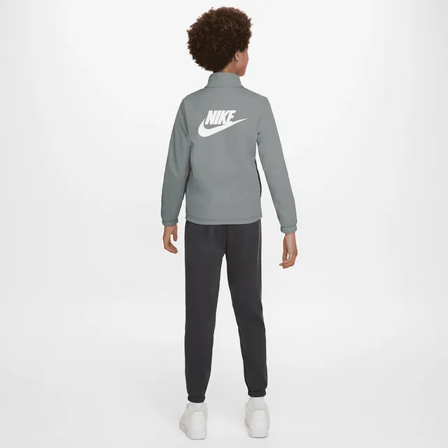 Nike clearance tracksuit footlocker