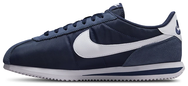 Nike cortez basic on feet best sale