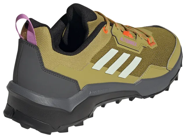 Adidas hot sale terrex footlocker