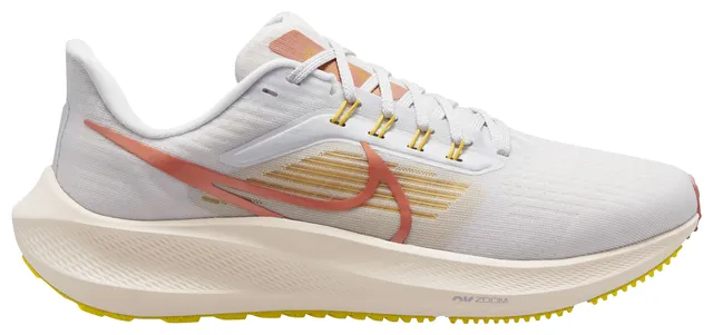 Footlocker 2025 pegasus 36