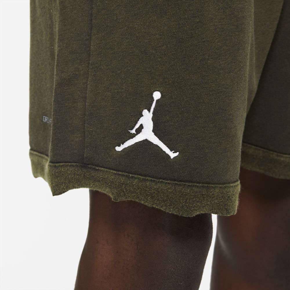 Nike dri fit hot sale fleece shorts