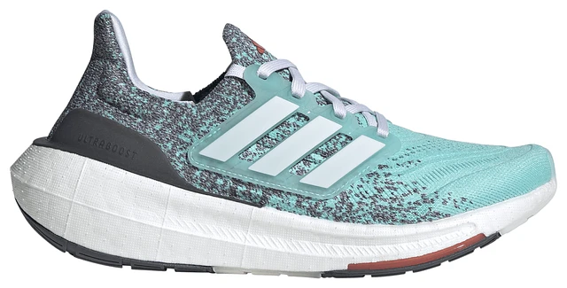 Footlocker ultraboost top