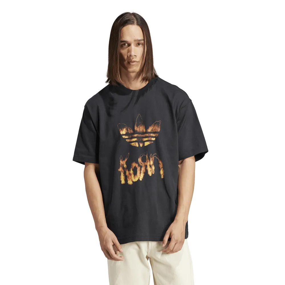 Adidas originals black and gold hot sale t shirt